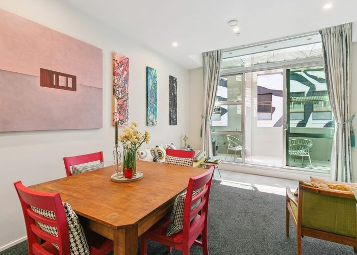  at 2/3 Holland Street, Te Aro, Wellington, Wellington