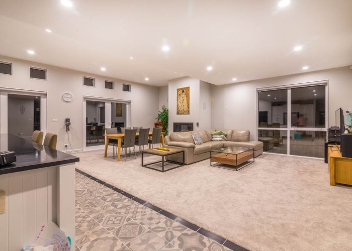  at 18 Golden Morning Drive, Albany Heights, Auckland
