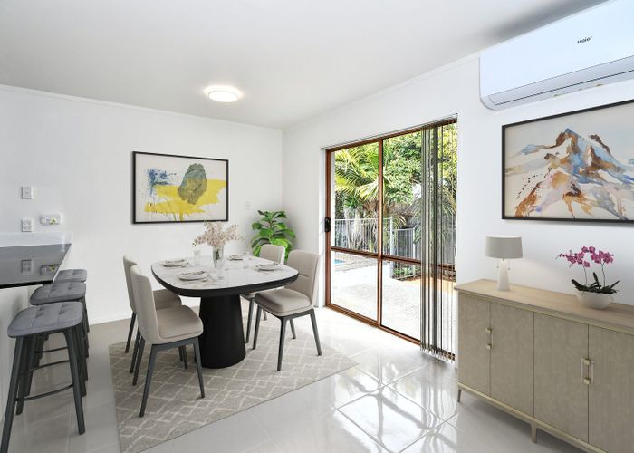  at 15 Honey Place, Weymouth, Manukau City, Auckland