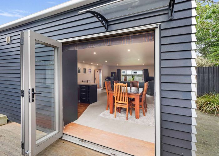  at 30 Knowles Street, Terrace End, Palmerston North, Manawatu / Whanganui