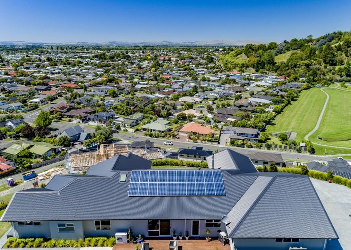  at 6 Ridgeway Terrace, Taradale, Napier