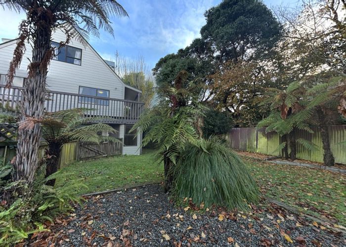  at 5 Goldsborough Avenue, Raumati Beach, Kapiti Coast, Wellington