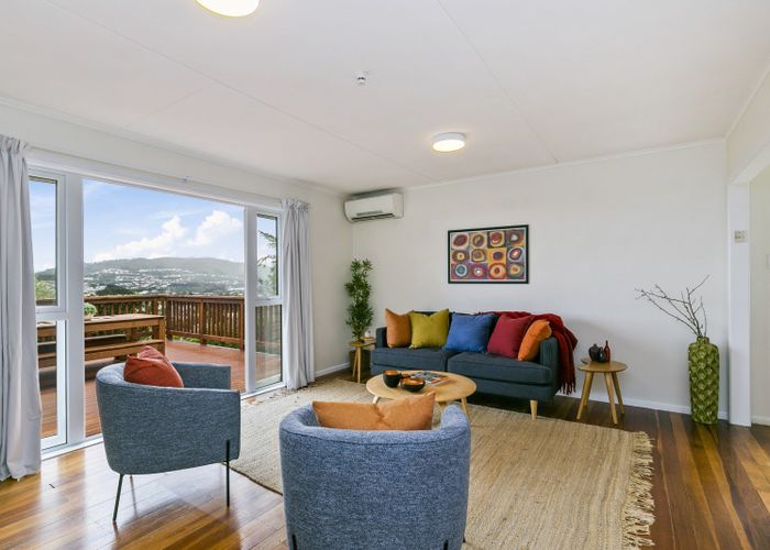  at 87 Black Rock Road, Newlands, Wellington
