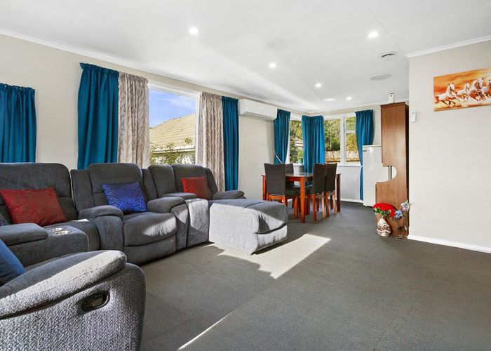  at 82 Bell Street, Tawa, Wellington, Wellington