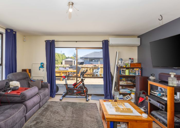  at 1/121 Marlow Road, Aranui, Christchurch