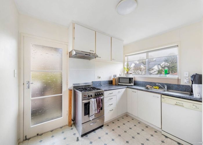  at 1/8 Houghton Street, Meadowbank, Auckland City, Auckland