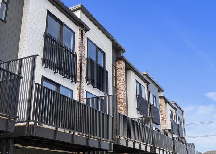  at 5/492-494 Richardson Road, Mount Roskill, Auckland City, Auckland