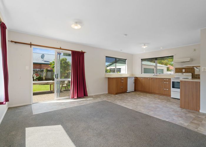  at 3 Mason Place, Leamington, Cambridge