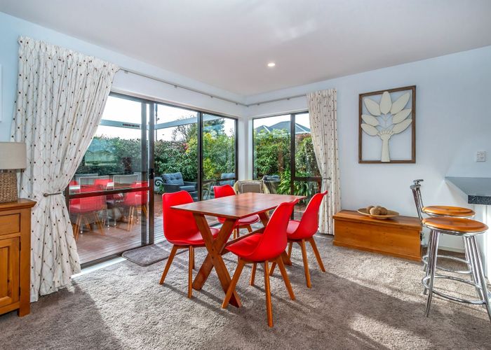  at 4A Parkwood Pl, Parklands, Christchurch City, Canterbury