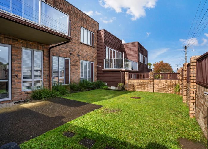  at 5A Puka Street, Onehunga, Auckland City, Auckland