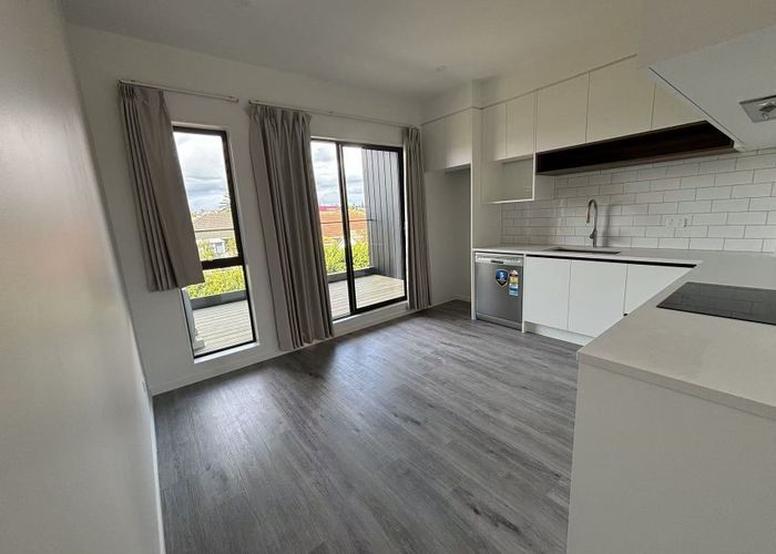  at 2/39 Dale cre, Pakuranga, Manukau City, Auckland