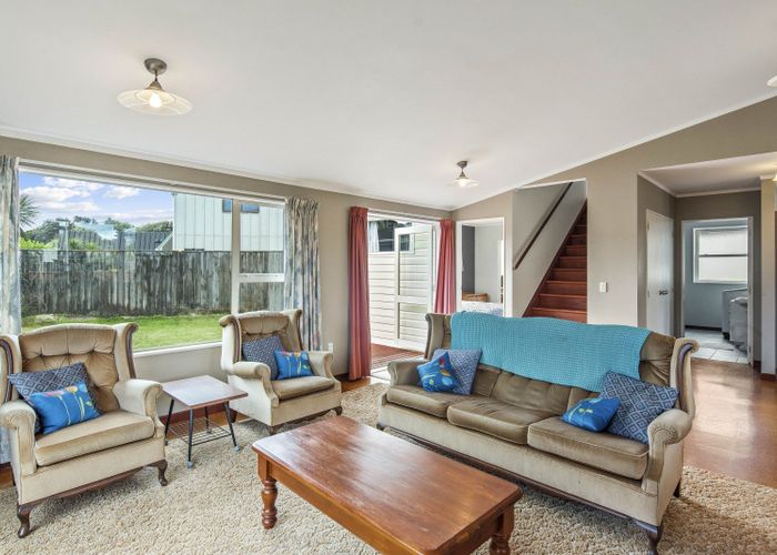  at 1 Frances Street, Waikanae Beach, Waikanae