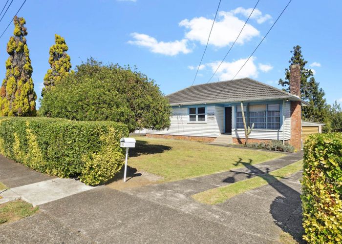  at 50 Graeme Avenue, Mangere East, Auckland