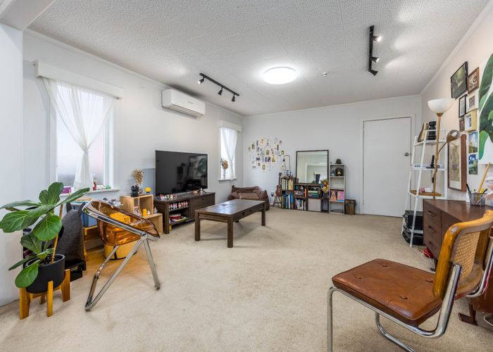  at 73 Oakdale Road, Mount Roskill, Auckland City, Auckland