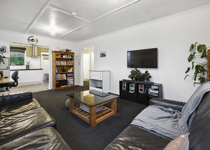  at 6 Geddes Street, Green Island, Dunedin, Otago