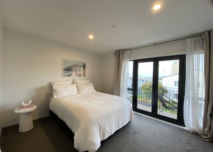  at 4/3 Burton Street, Grafton, Auckland City, Auckland