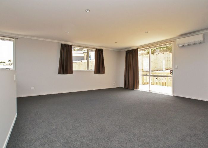  at 2 Matlock Lane, Dinsdale, Hamilton, Waikato