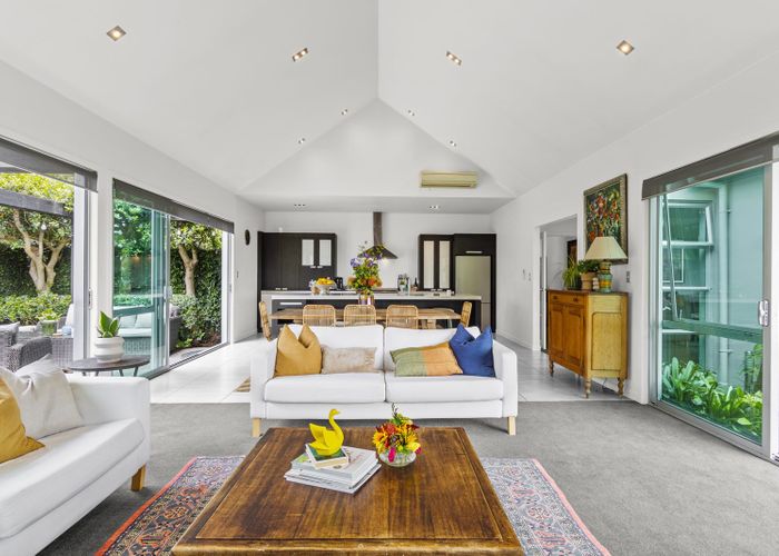  at 32 Gasson Lane, Pyes Pa, Tauranga