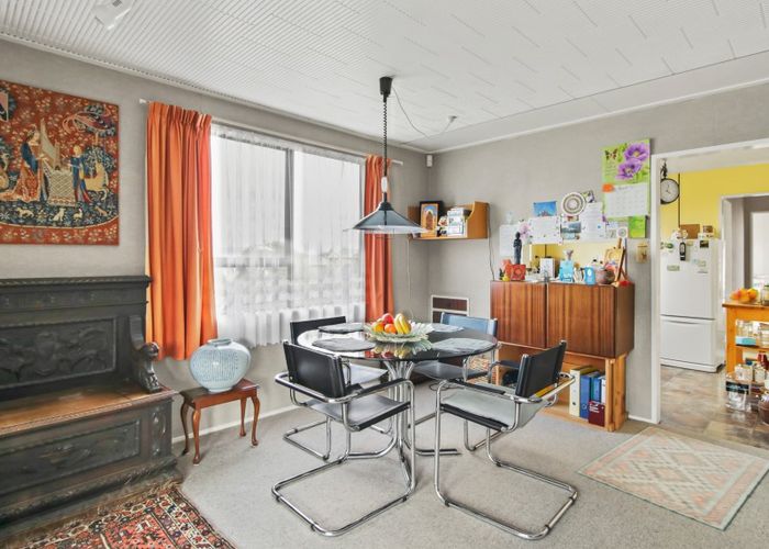  at 29 Hennessy Street East, Foxton Beach, Foxton
