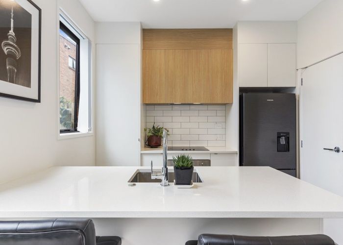  at 73 Mangahoe Road, Mount Wellington, Auckland City, Auckland