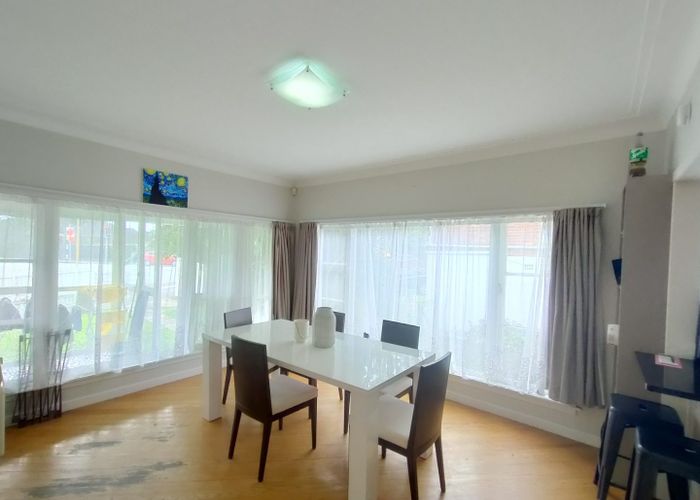  at 2 Green Lane East, Remuera, Auckland