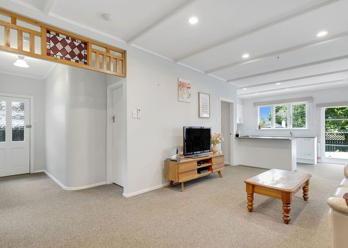  at 2 Kellow Street, Wallaceville, Upper Hutt