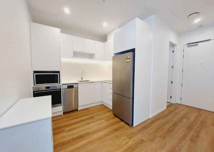  at 304/1817B Great North Road, Avondale, Auckland City, Auckland