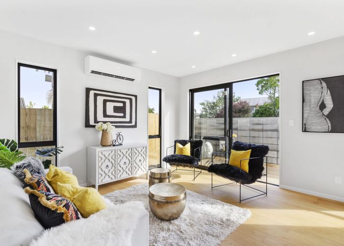  at 44A Blakeborough Drive, Forrest Hill, Auckland