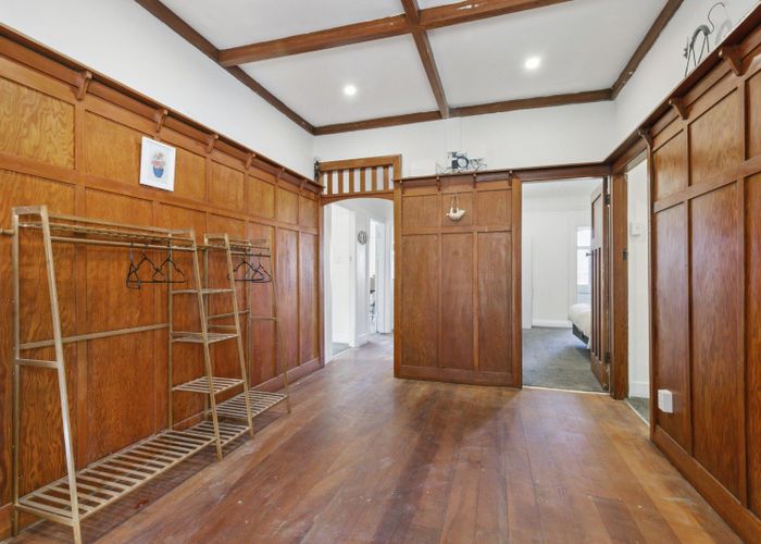  at 7 Crawford Road, Kilbirnie, Wellington