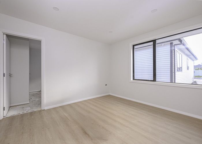  at 15A Mangos Place, Pakuranga, Manukau City, Auckland