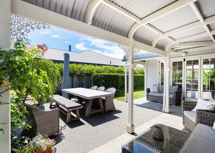  at 15 Ross Place, Greenmeadows, Napier