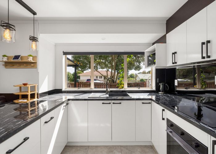  at 9A Portland Street, Welcome Bay, Tauranga