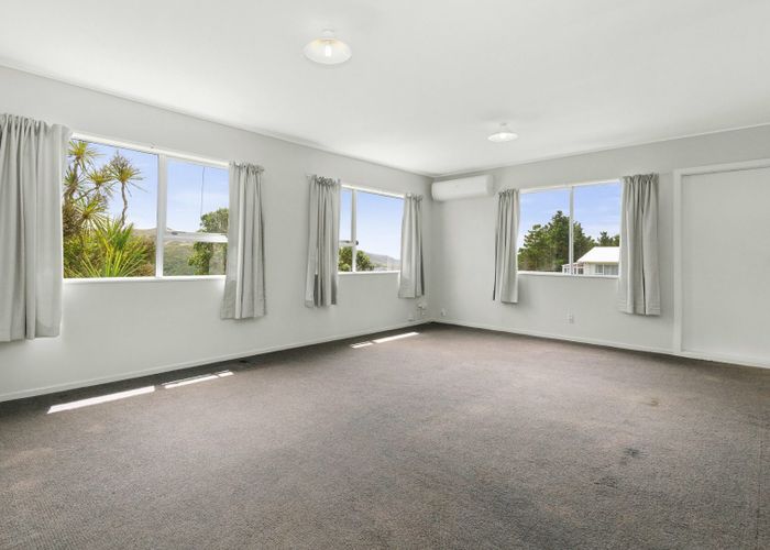  at 121A (Upstairs Unit) Ohariu Road, Johnsonville, Wellington, Wellington