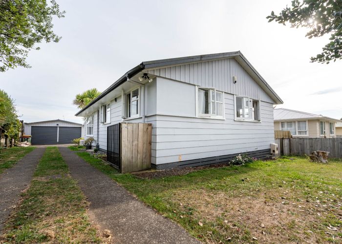  at 16 McIntosh Street, Chartwell, Hamilton, Waikato