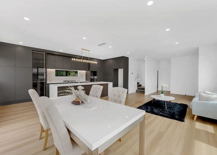  at 27 Tannaghmore Drive, Flat Bush, Manukau City, Auckland
