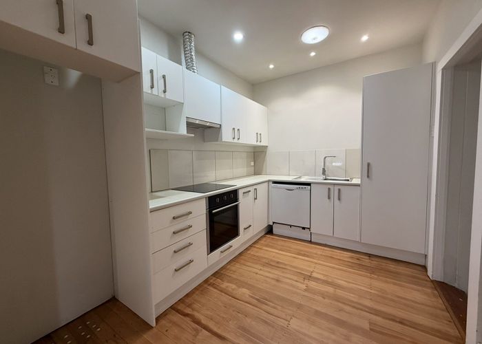  at 16 Fontenoy Street, Mount Albert, Auckland City, Auckland