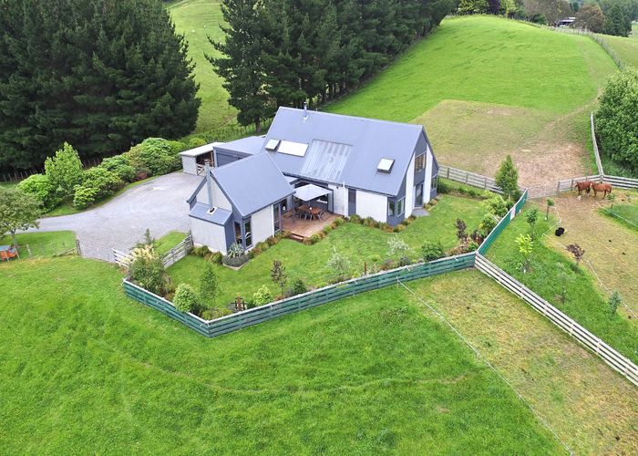  at 1021 Whitemans Valley Road, Blue Mountains, Upper Hutt