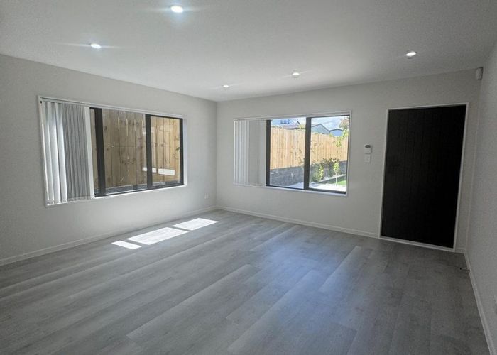  at 33 Wai iti Place, Clendon Park, Manukau City, Auckland