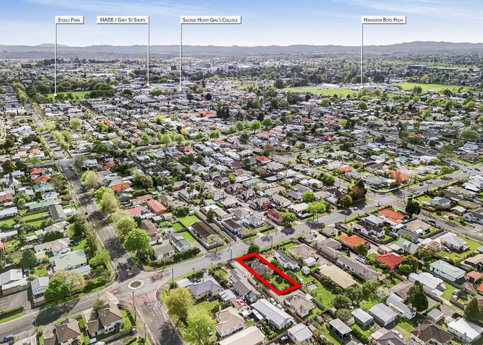  at 214 Fox Street, Hamilton East, Hamilton, Waikato