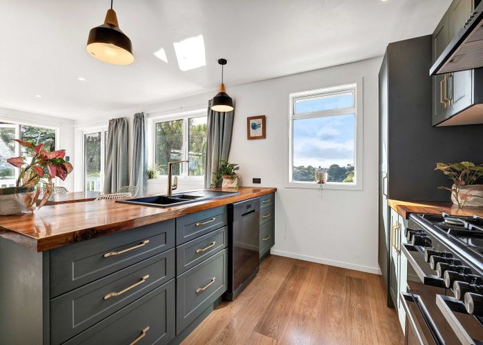  at 109 Frankley Road, Frankleigh Park, New Plymouth, Taranaki