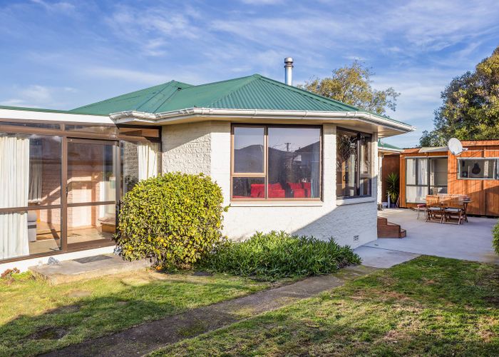  at 7 Tenby Place, Avondale, Christchurch City, Canterbury