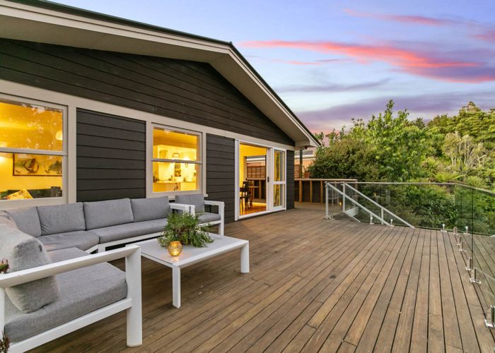  at 6 Valkyria Place, Beach Haven, Auckland