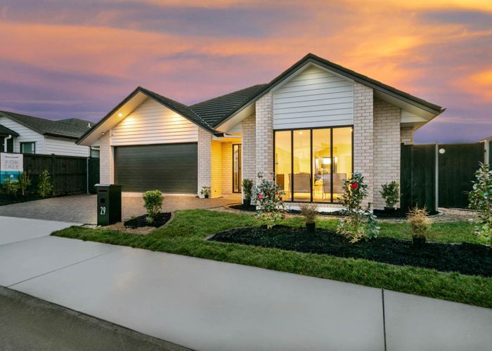  at 29 Tipu Crescent, Milldale, Rodney, Auckland