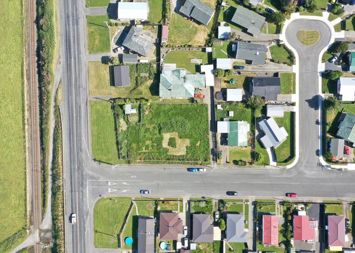  at 2 Avon Road, Clifton, Invercargill
