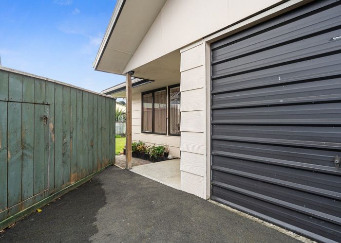 at 2/5 Motueka Street, Nelson South, Nelson