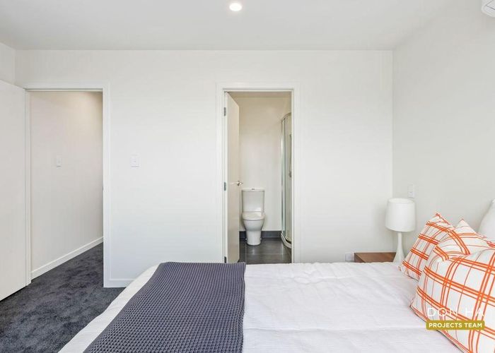  at 131/174 Salvia Lane, Totara Park, Manukau City, Auckland