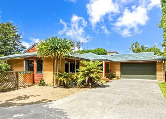  at 10 Notre Dame Way, Albany, North Shore City, Auckland