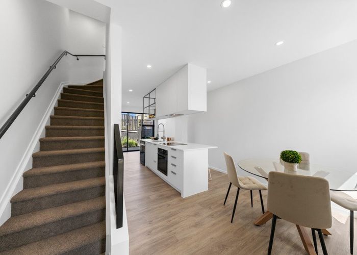  at 14 Tupuke Lane, Mount Roskill, Auckland City, Auckland