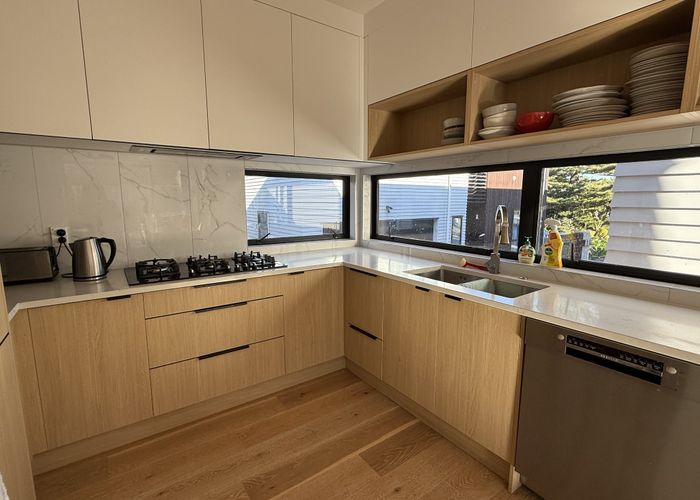  at 7B Viewland Ave, Onehunga, Auckland City, Auckland