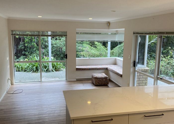  at 21 Kinnard Lane, Totara Park, Auckland